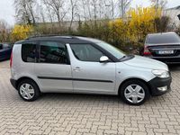 Gebraucht Skoda Roomster Plus Edition 86 PS (63 kW) 2013 Silber Van / Kleinbus