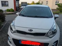 Gebraucht Kia Rio Start 85 PS (62 kW) 2016 Weiß Kleinwagen