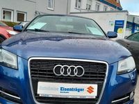 Gebraucht Audi A3 Attraction 125 PS (91 kW) 2012 Blau Limousine
