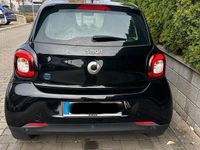 Gebraucht Smart ForFour Electric Drive Passion 60 kW (82 PS) 2021 Schwarz Kleinwagen