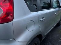 Gebraucht Nissan Note Acenta 86 PS (63 kW) 2006 Silber Kleinwagen