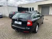 Gebraucht Skoda Octavia 122 PS (89 kW) 2012 Schwarz Kombi
