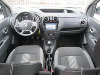 Gebraucht Dacia Dokker Stepway 102 PS (75 kW) 2018 Weiß Van / Kleinbus