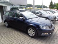 Gebraucht VW Passat 140 PS (102 kW) 2013 Blau Kombi