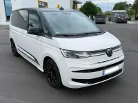 Używany VW Multivan Edition 150 KM (110 kW) 2023 Biały Minivan