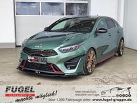 Gebraucht Kia ProCeed GT 204 PS (150 kW) 2023 Experience green m Kleinwagen