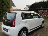 Gebraucht VW up! CLUB 60 PS (44 kW) 2016 Weiß Kleinwagen