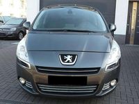 Gebraucht Peugeot 5008 156 PS (114 kW) 2010 Grau Van / Kleinbus