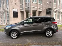 Gebraucht Ford Kuga Titanium 179 PS (131 kW) 2016 Grau SUV