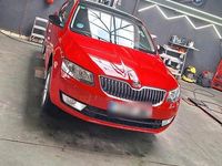 Gebraucht Skoda Octavia 150 PS (110 kW) 2016 Rot Kleinwagen