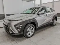 Neu Hyundai Kona Style 99 PS (72 kW) 2025 Shimmering silver r2t SUV