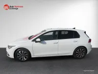 Gebraucht VW Golf VIII Active 150 PS (110 kW) 2023 Pure white Limousine