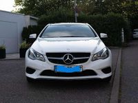 Gebraucht Mercedes E200 184 PS (135 kW) 2015 Weiß Coupé
