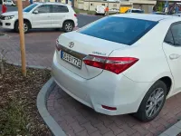 Gebraucht Toyota Corolla Multidrive S 132 PS (97 kW) 2016 Weiß Limousine