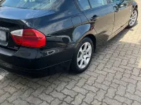 Używany BMW 320 170 KM (125 kW) 2008 Czarny Sedan/Limuzyna