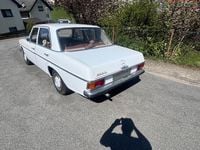 Second-hand Mercedes 200 73 CP (53 kW) 1968 Alb Berlinǎ