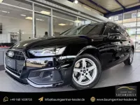 Gebraucht Audi A4 Basis 163 PS (119 kW) 2023 Brillantschwarz Kombi