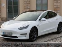 Used Tesla Model 3 Long Range AWD 324 kW (441 HP) 2019 White Sedan