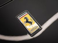 Neu Ferrari Roma 620 PS (456 kW) 2026 Grau Cabrio