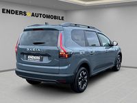 Neu Dacia Jogger Journey 110 PS (80 kW) 2026 Grau Van / Kleinbus