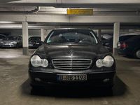 Gebraucht Mercedes C320 Avantgarde 218 PS (160 kW) 2001 Schwarz Limousine