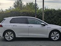 Gebraucht VW Golf VII Style 150 PS (110 kW) 2020 Weiß Limousine