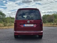 Gebraucht VW Caddy Highline 125 PS (91 kW) 2017 Rot Van / Kleinbus