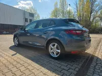 Gebraucht Renault Mégane Intens 132 PS (97 kW) 2017 Grau Kleinwagen