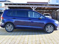Neu VW Touran Edition 150 PS (110 kW) 2026 Blau Van / Kleinbus
