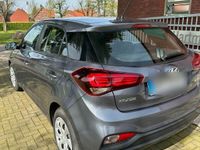 gebraucht Hyundai i20 Gepflegt !!!!!