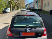 Gebraucht Renault Clio II 98 PS (72 kW) 2005 Schwarz Kleinwagen