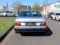 Gebraucht Mercedes 220 150 PS (110 kW) 1993 Coupé