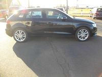 Gebraucht Audi A3 Attraction 150 PS (110 kW) 2015 Schwarz Limousine