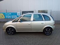Gebraucht Opel Meriva 105 PS (77 kW) 2010 Gold Van / Kleinbus