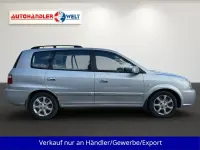 Gebraucht Kia Carens 139 PS (102 kW) 2006 Silber Van / Kleinbus