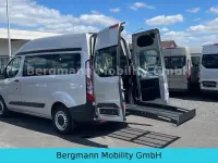 Gebraucht Ford Transit 131 PS (96 kW) 2023 Silber Van