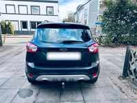 Gebraucht Ford Kuga Titanium 136 PS (100 kW) 2009 Grau SUV