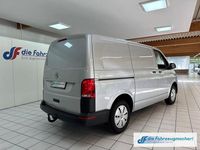 Gebraucht VW Transporter 150 PS (110 kW) 2023 Reflexsilber metallic Van
