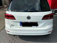 gebraucht VW Golf Sportsvan 1.0 TSI DSG Comfortline BlueM...