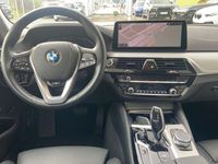 gebraucht BMW 530 e xDrive Touring Sitzbelüftung Head Up DAB