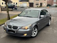 Gebraucht BMW 530 235 PS (172 kW) 2008 Grau Limousine