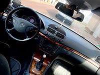 Gebraucht Mercedes E200 Elegance 163 PS (119 kW) 2003 Limousine