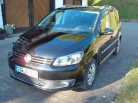 Gebraucht VW Touran 140 PS (102 kW) 2011 Schwarz Van / Kleinbus
