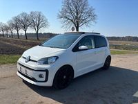 Gebraucht VW up! Sound 90 PS (66 kW) 2017 Weiß Kleinwagen