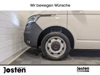 Gebraucht VW T6.1 150 PS (110 kW) 2023 Weiß (candyweiß) Van