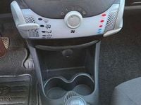 Gebraucht Toyota Aygo 68 PS (50 kW) 2012 Grau Kleinwagen