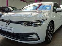 Gebraucht VW Golf VIII Active 150 PS (110 kW) 2023 Weiß Limousine