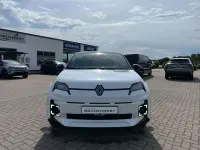 Neu Renault R5 Iconic 110 kW (150 PS) 2026 Perlmuttweiß + blackpearls Kleinwagen