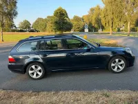 Gebraucht BMW 525 M Sport 197 PS (144 kW) 2008 Blau Kombi