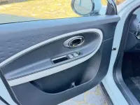 Neu JAC E30X 100 kW (136 PS) 2026 Blau Kleinwagen